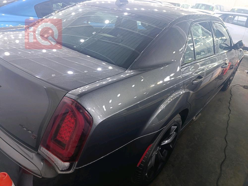 Chrysler 300